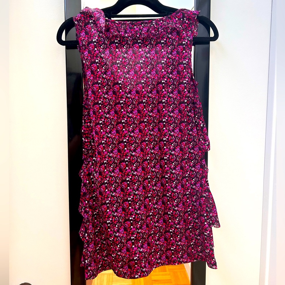Express Floral Ruffle Front Top - Picture 3 of 4